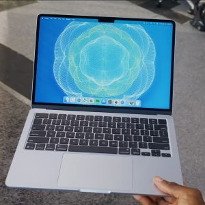 15-apple-macbook-air-m4-2025.jpg