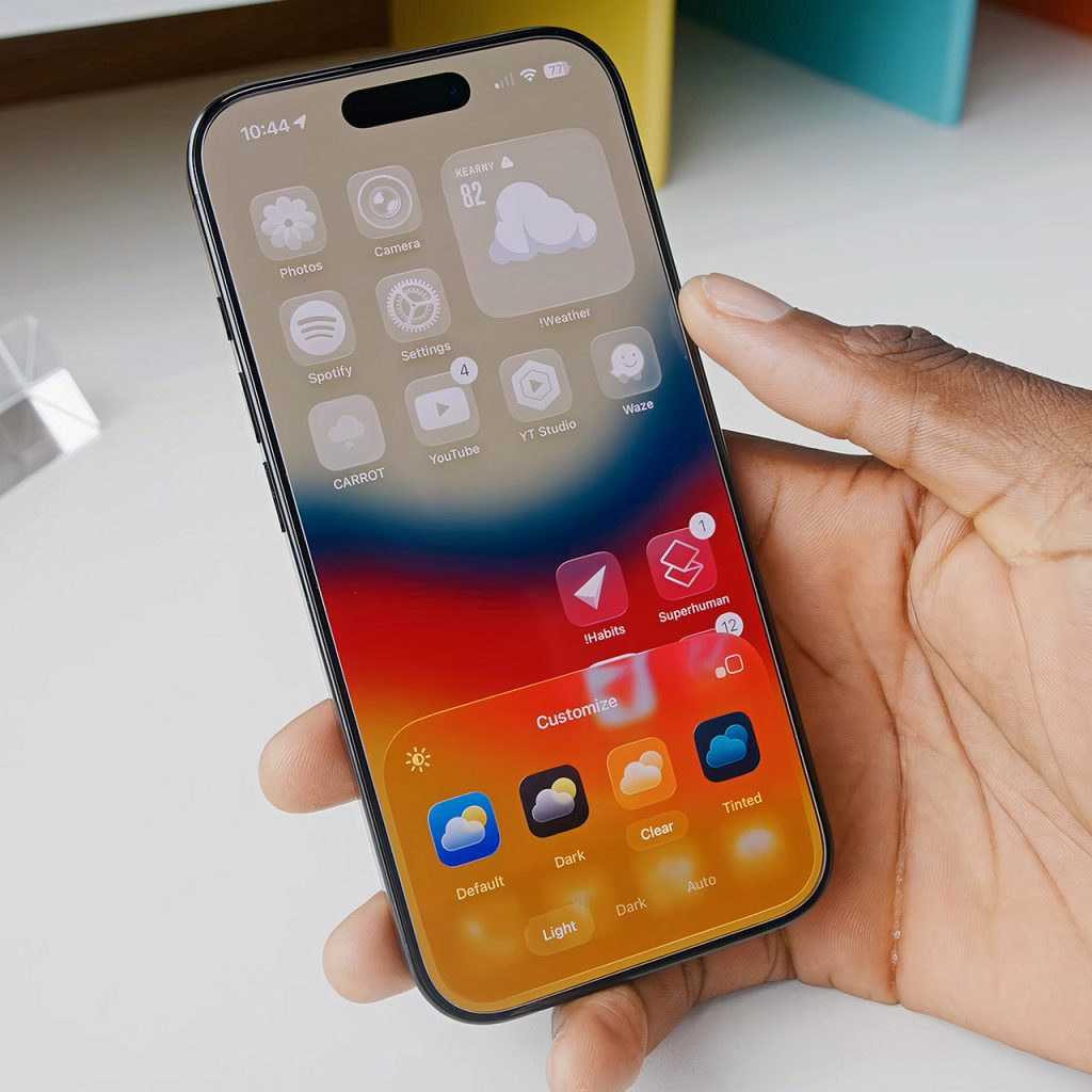 apple-ios-26-public-beta-hands-on-liquid-glass.jpg