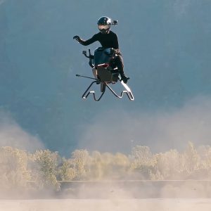 tomasz-patan-volonaut-airbike-test-flight-jetson-one.jpg