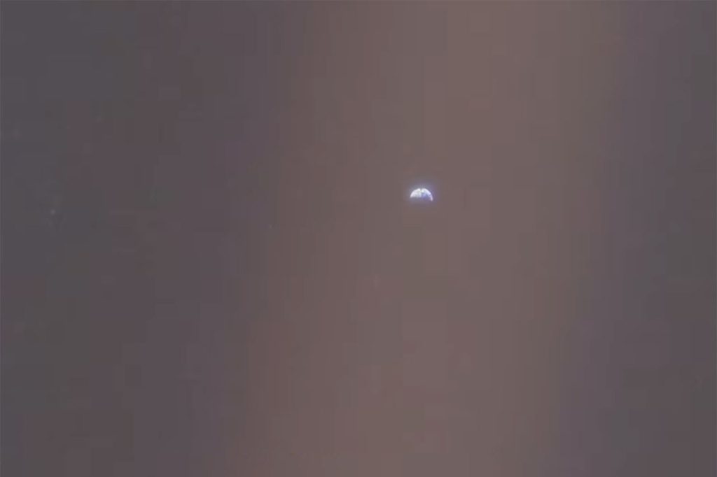 carl-sagan-pale-blue-dot-speech-remastered.jpg