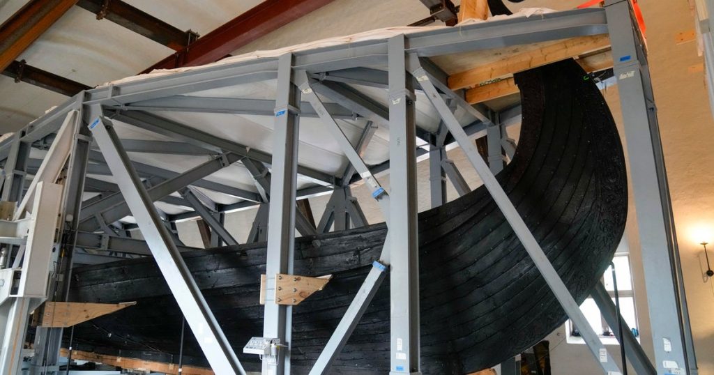 viking-ship-2232598570.jpg